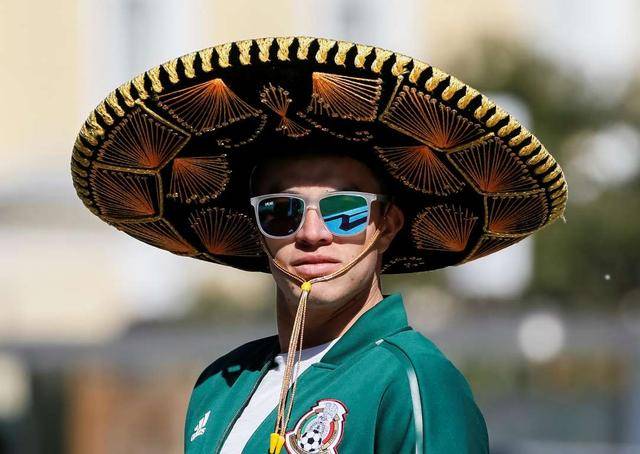 墨西哥宽檐帽图片