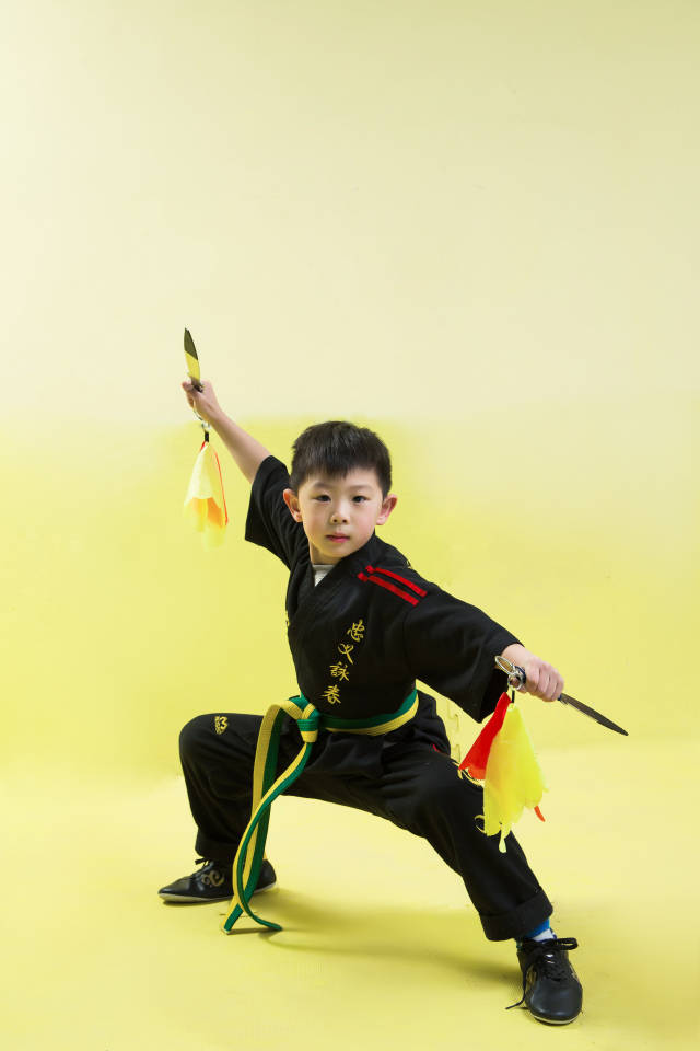 忠义武道咏春拳教育三人团购大实惠!