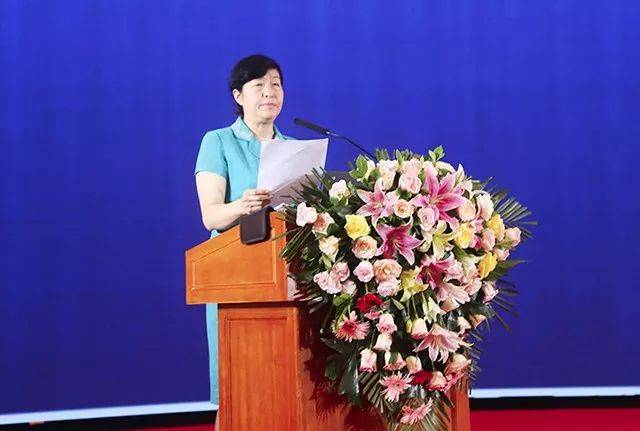 河北省商务厅党委副书记,副厅长裴世馨