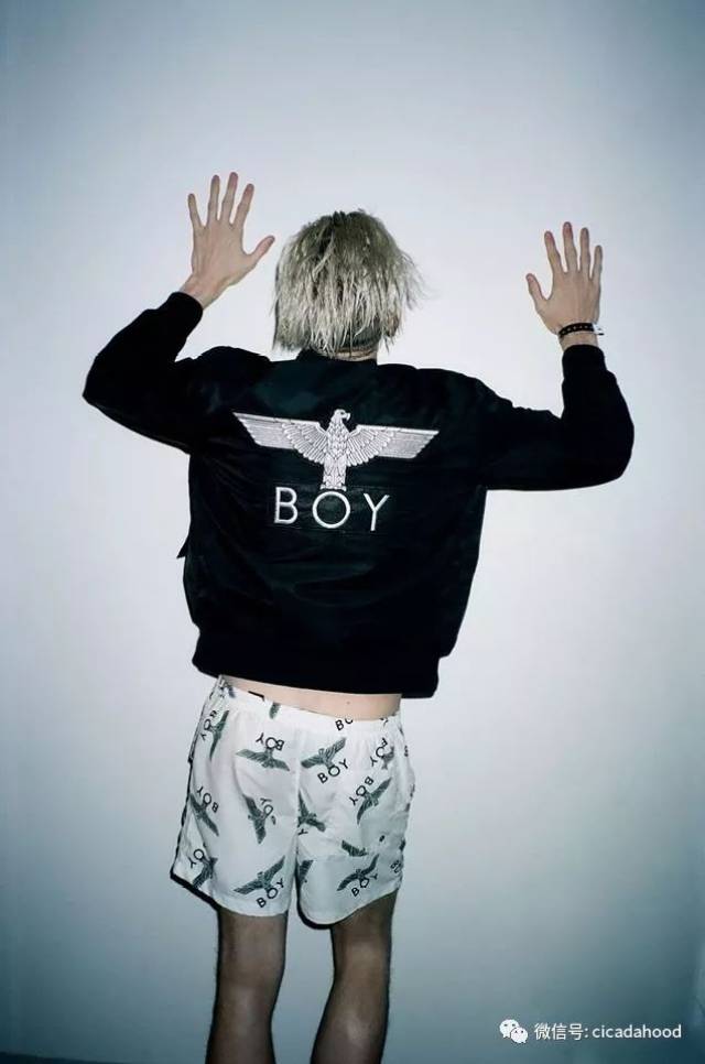 众多欧美大咖加持的boylondon在国内却成了社会人专属潮牌