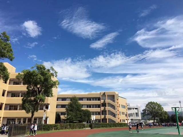 平阳县第二职业学校2018年新生报名须知