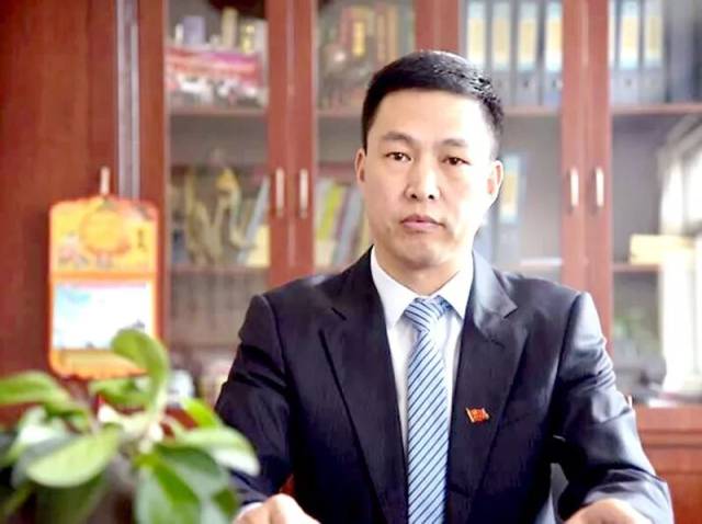 普阳钢铁总经理石跃强