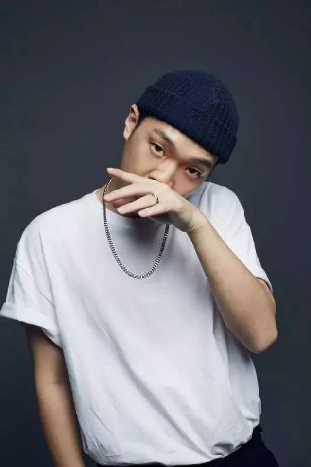 "重量级选手"lowpower 与"爵士唱将"eazy-y 已经战胜了自我 他们要做