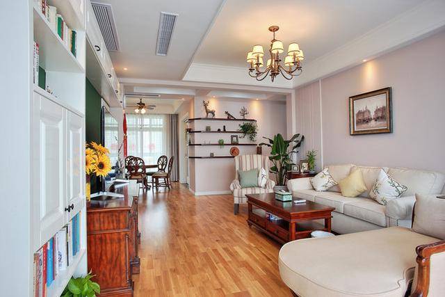 乔迁新居,老公在过道墙上大动手脚竟成了家里一道亮丽的风景线