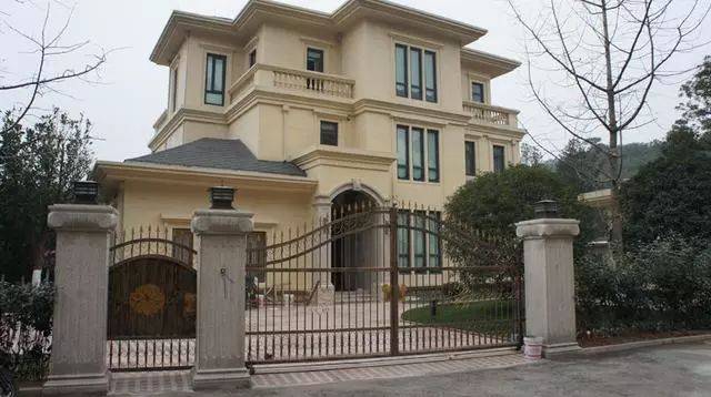 自建800平方别墅豪宅,气势磅礴,新古典风格豪华大气!