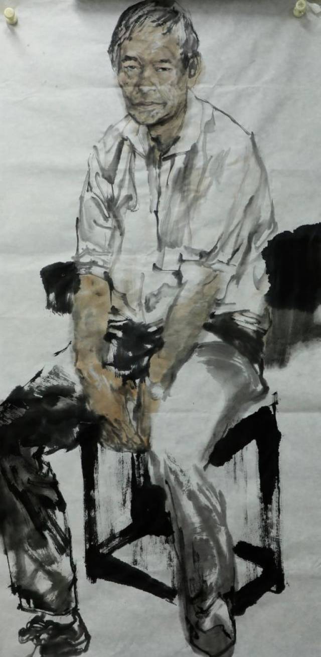 作为当代中青年人物画家的领军人物,黄骏教授有自己独特的艺术面貌和