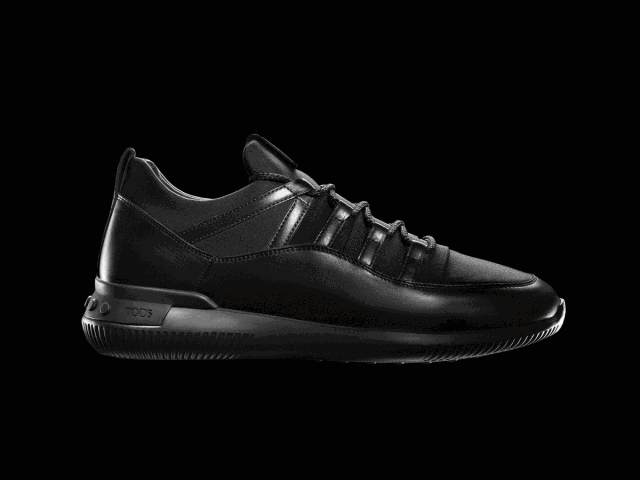 男装周期间,tods 在车库改造的米兰创意地标 garage italia 里发布了