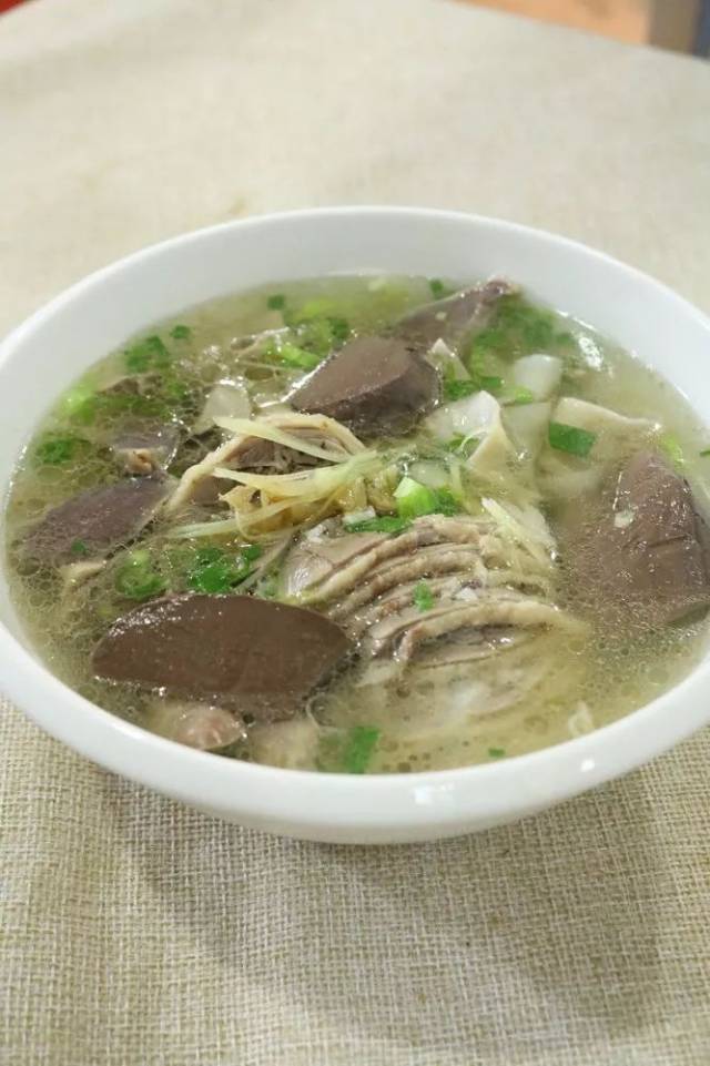 冬粉鸭好吃到这种程度,料多多足够称霸漳州了!