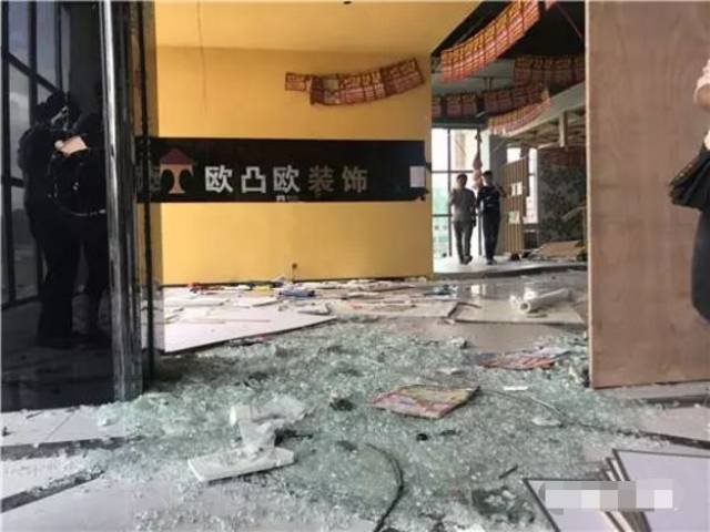 老板"跑路",安顺某装修公司人去楼空,业主们都要急疯了!