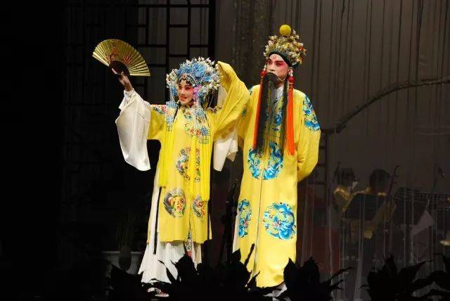 7月21日(星期六)【兰苑剧场】 晚:19:15分