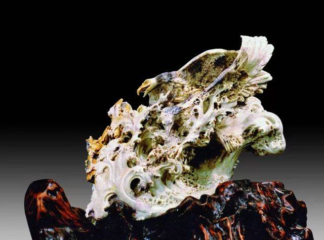2012年3月在中国国家博物馆举行"志归完璞"陈礼忠寿山石雕艺术展
