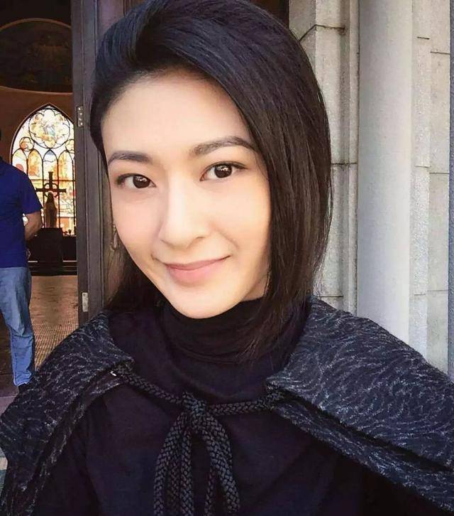 入行九年曾參演過百部tvb劇集 26歲新晉小花終成為親生女