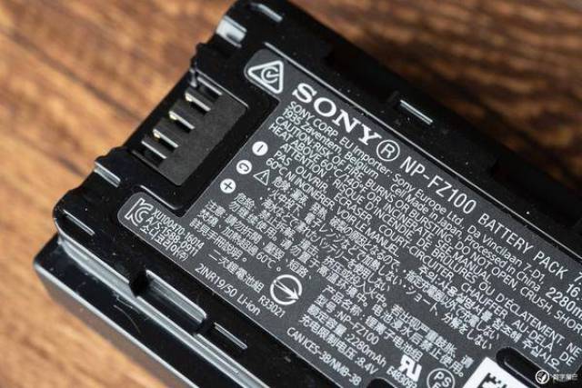 再见了旧爱,迎小三新欢:索尼 a7m3