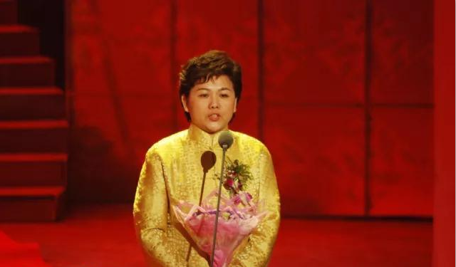 中东集团董事长卢丽口述:一颗圆钉换一个集团