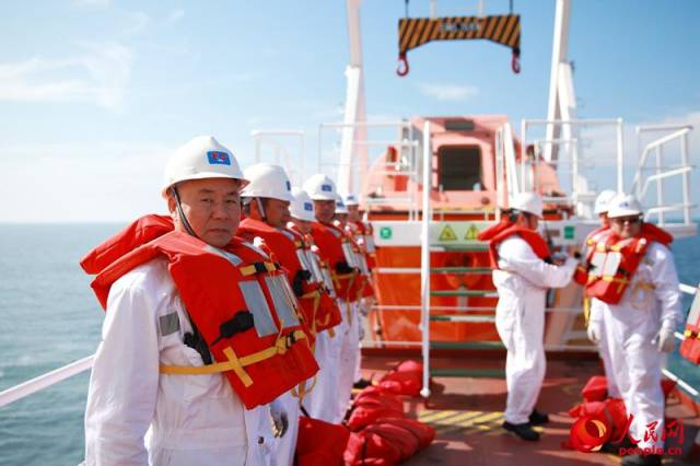 走近海员的工作和生活:艰辛与快乐相伴