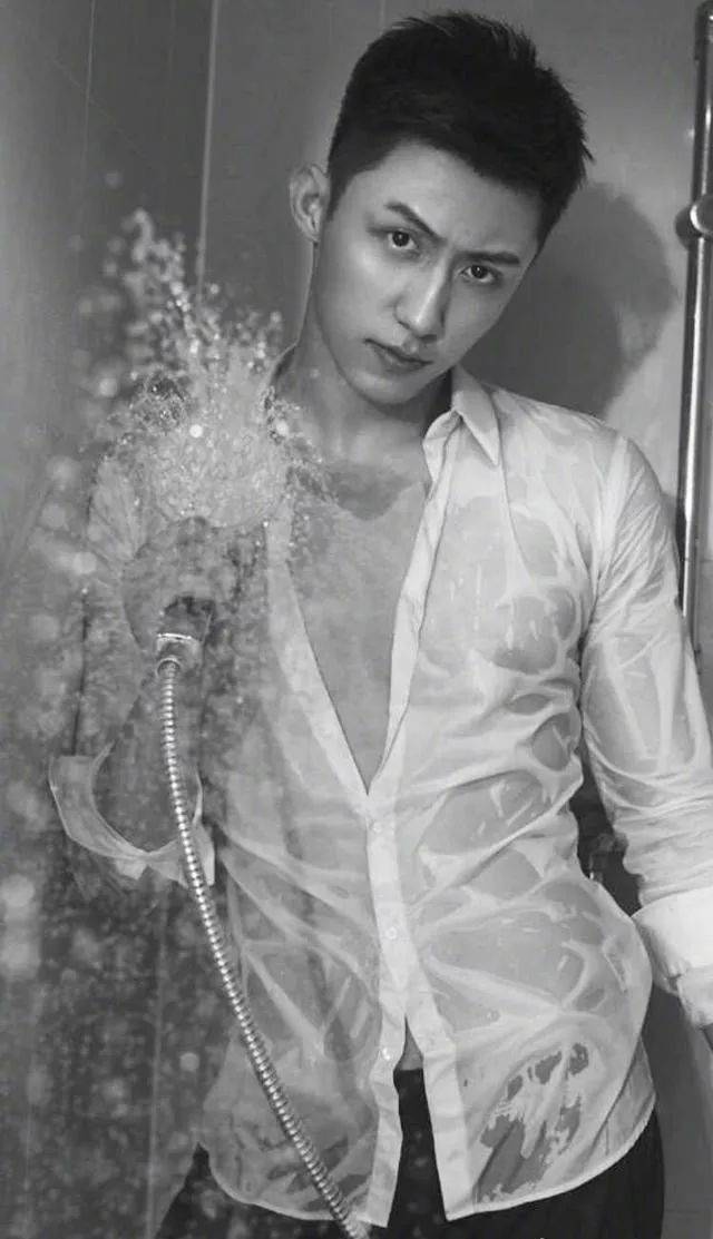 6月25 黄景瑜壁纸原图更新 自取不谢!_手机搜狐网