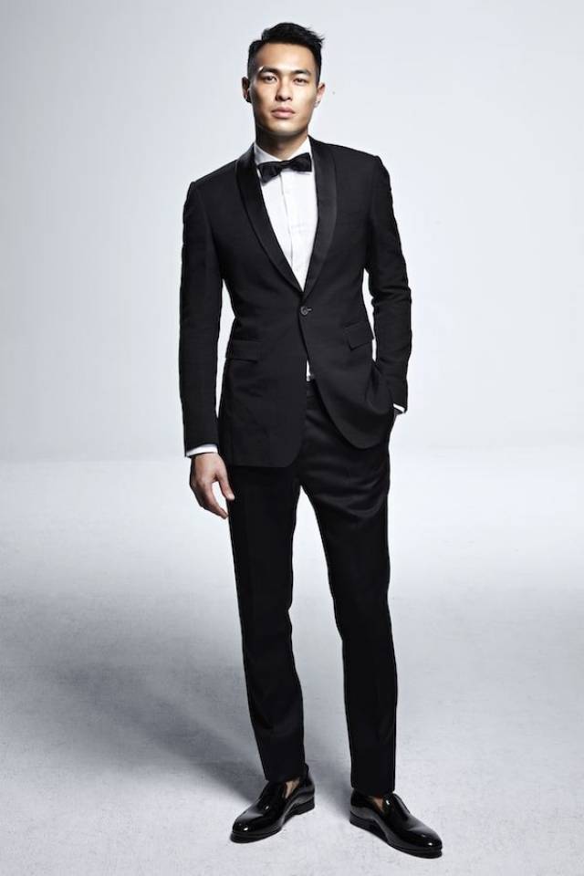 牵条狗就敢自称"狼系少年",杨佑宁这一写真,咋有噶吹的感觉!