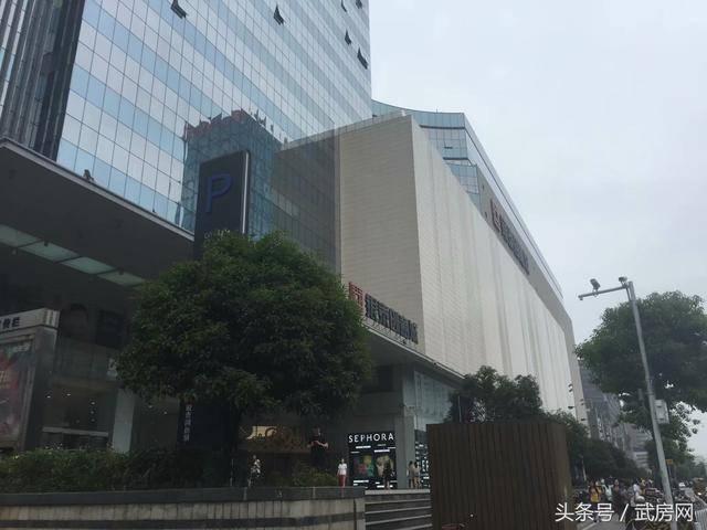 银泰创意城街道口图片