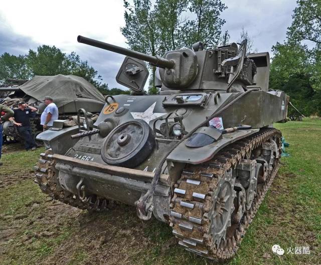 【可爱的小馒头】二战功勋 m4谢尔曼坦克图集