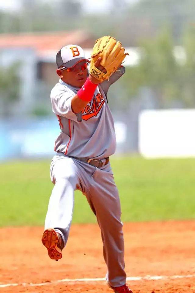 达阵棒球再创历史——燕京啤酒2018北京国际男子快速垒球邀请赛圆满