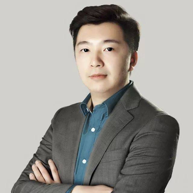 王赫丁:从英伦基金公司操盘手,到宜信财富资产配置理财师