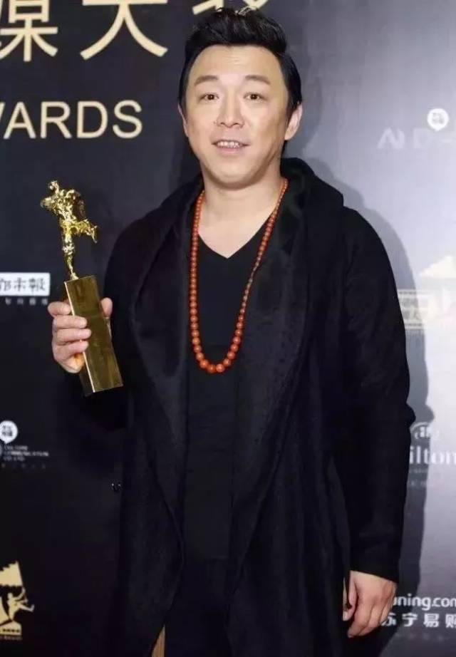难道,南红价格不停疯涨,是蹭着这些明星的热度起来的?