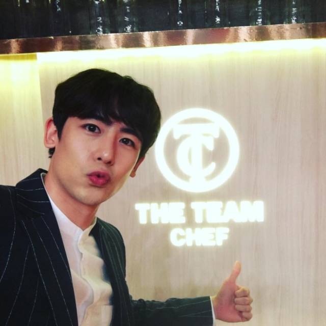 30日,尼坤更新ins:the team chef《主厨之队)第一集将于泰国时间