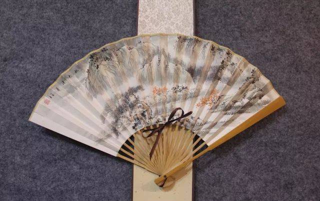 犹带旧林风"制扇技艺"非遗代表性传承人徐家东,朱