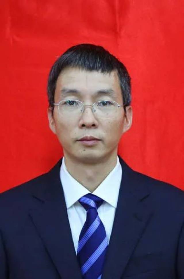 蒋兴伟 副主任医师