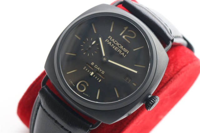 大成讲表:xf沛纳海384评测,手腕上的黑乌鸦