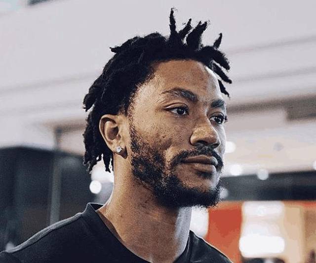 罗斯才29岁就要拿老将底薪?仅以210万续约森林狼?