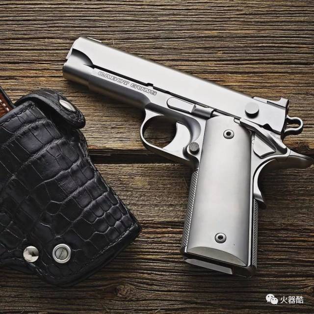 【周末靓图】各型手枪美图