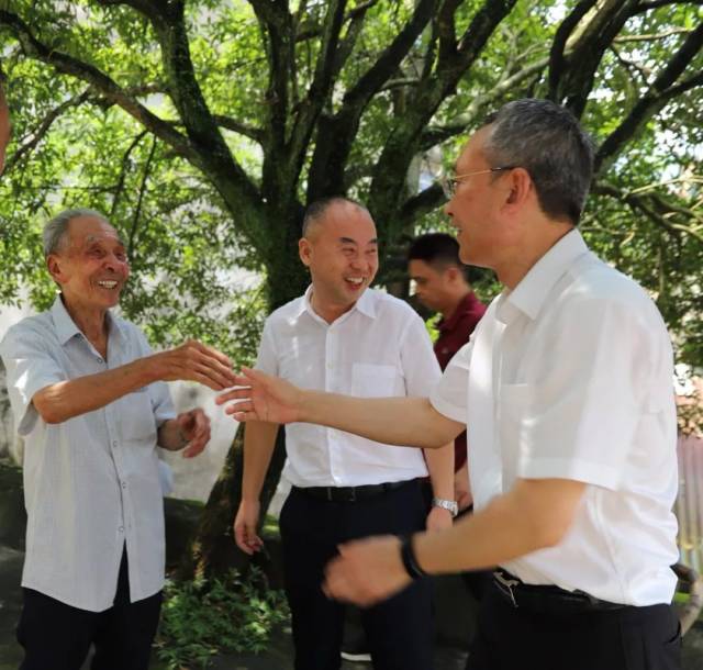 葛益平主任赴瓯海区泽雅镇开展"七一"党员慰问活动