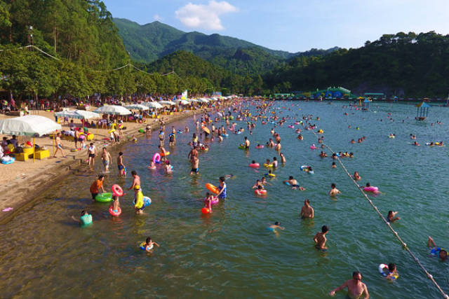 佛山玩水好去处之龙涛湾水上乐园