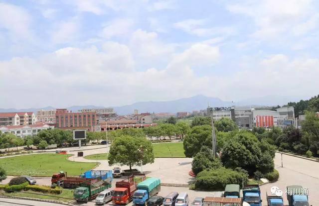 梅川广场赋_手机搜狐网