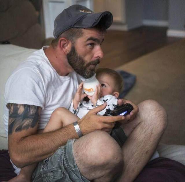 逗比老爸的父亲节,不一样的爹,奶爸带娃大比拼,中国老爸开始国际化