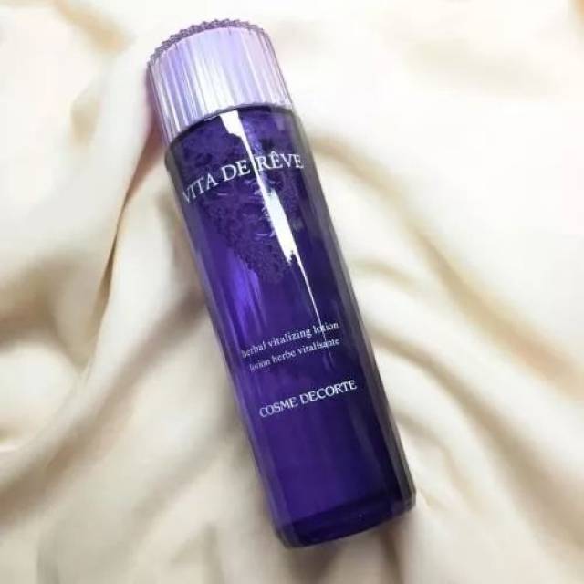 健康水、紫苏水、兰蔻粉水.网红化妆水成分大