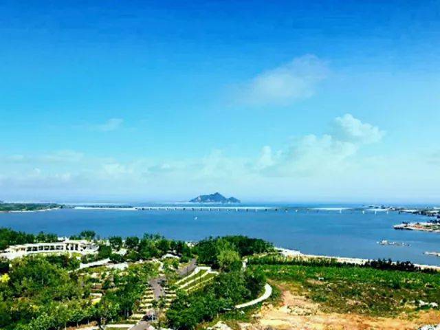 青山碧海列画屏 琼岛春云翠欲滴