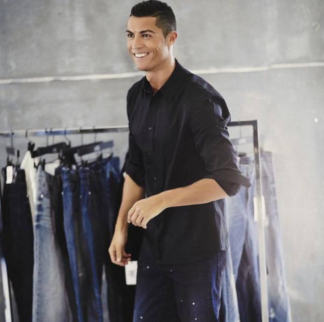 时髦世界杯从土味boy到霸道总裁c罗的时尚进化史