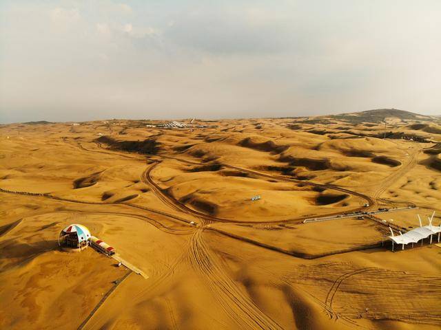 身体和灵魂的栖息地,我心甘情愿做响沙湾的一粒沙