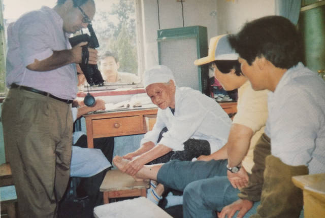 国外代表团纷纷慕名来罗有明医院学习罗氏正骨登上国际医坛