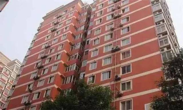 足彩反着买别墅靠大海?世界杯赌球骗局大揭秘