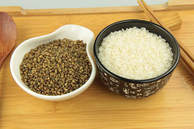 苦荞米怎么吃?今天教大家做苦荞米饭