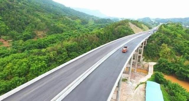 重庆还将开建3条 通往贵州的高速公路 建成后 渝黔两地高速公路通道将