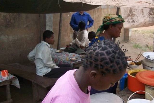 盘点非洲各地那些奇葩雷人发型,你会忍不住发笑