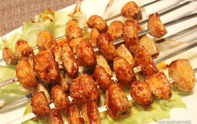 不不不,跟平时的烧烤不一样!