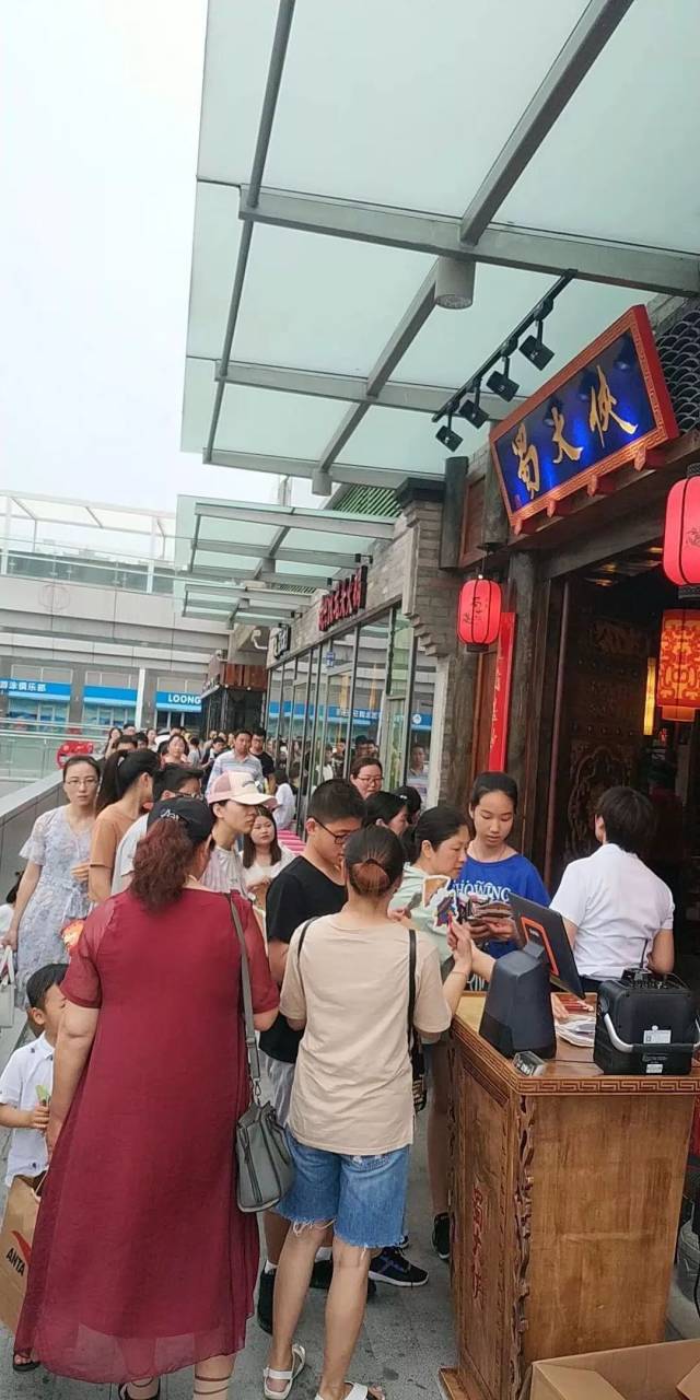 【无锡城事】在无锡这些疯狂排队的饭店,你吃过几家?