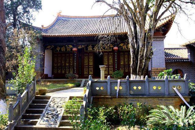 安宁文庙大成殿为元代木结构建筑,始建于公元1337年,虽经多次重修,留