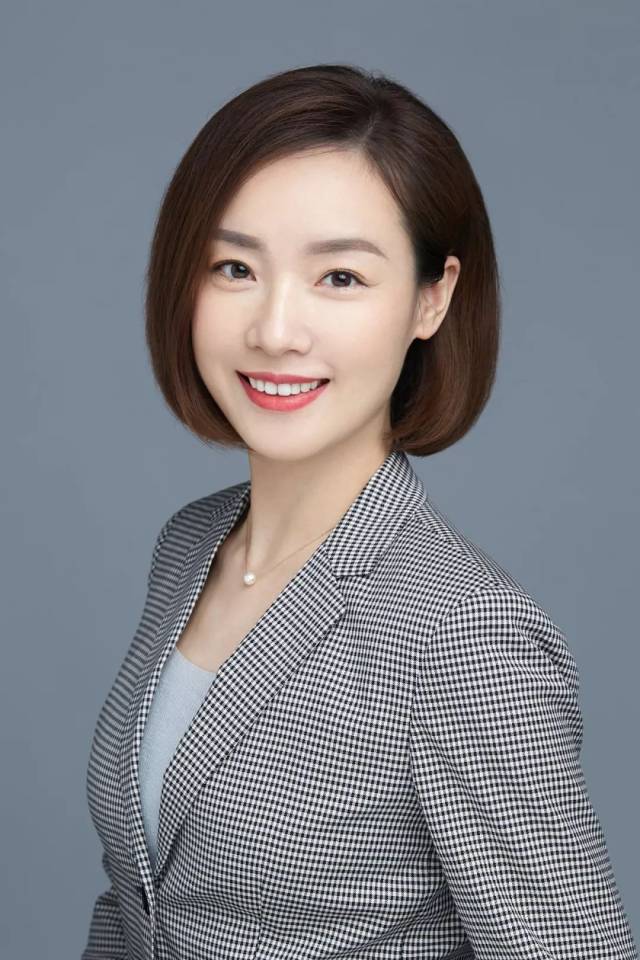 了不起的高二八班背后,有多少只手在助推?