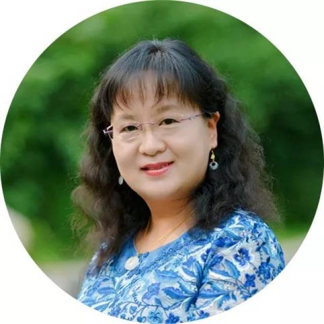 朗读者: 杨霞老师 音乐总监:王旭,王子龙老师 技术总监:贾远朝老师